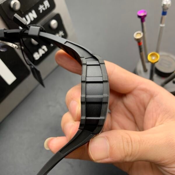 理查德米勒 碳纤维  AAA顶级 复刻克隆高仿手表（视频实拍） - Image 4